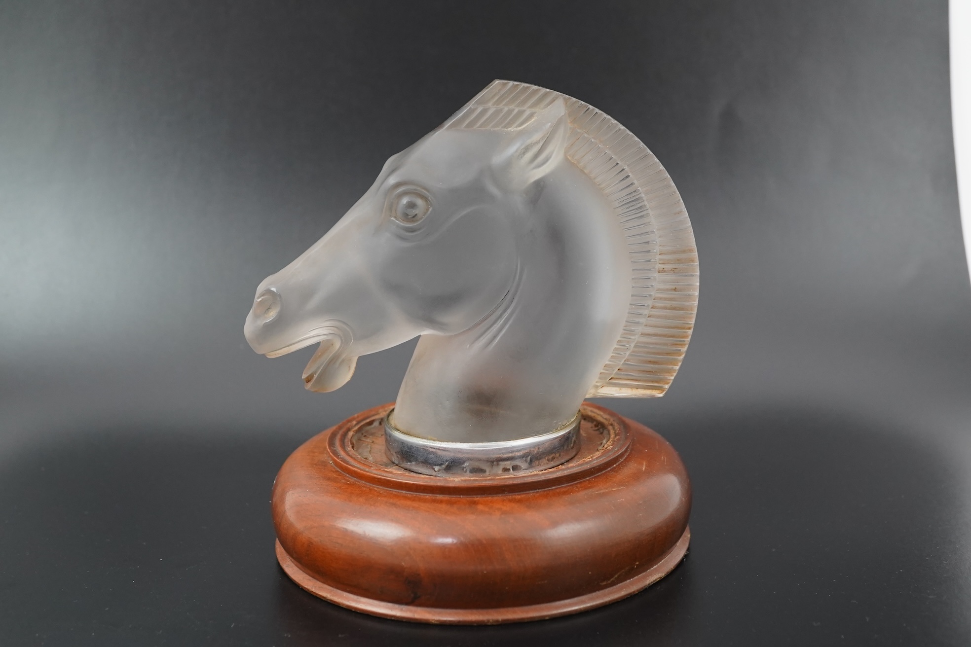 René Lalique: A 'Longchamp A' car mascot